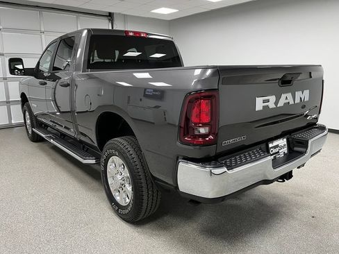 Used 2025 RAM 2500 Big Horn AWD/4WD image 8