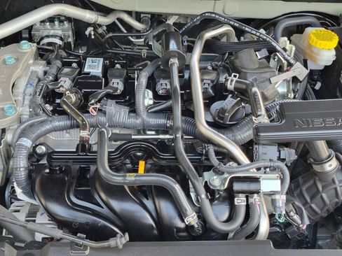 Used 2025 Nissan Sentra SV FWD image 31