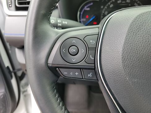 Used 2023 Toyota RAV4 XSE AWD/4WD image 18