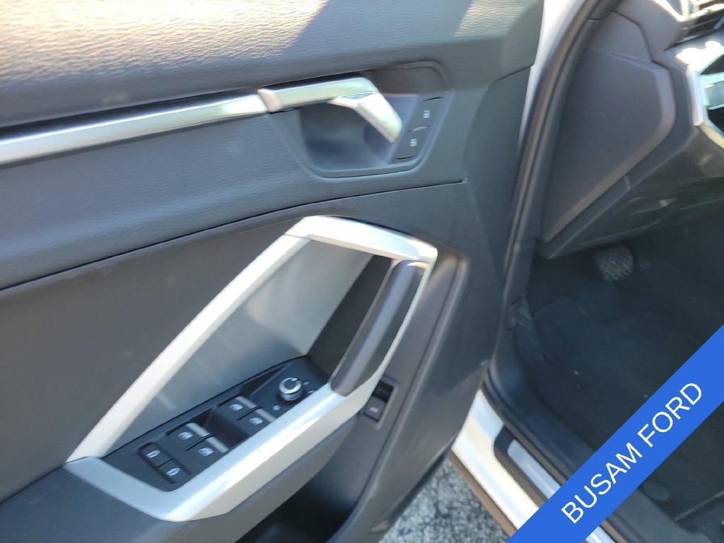 Used 2025 Audi Q3 2.0T Premium AWD/4WD image 15