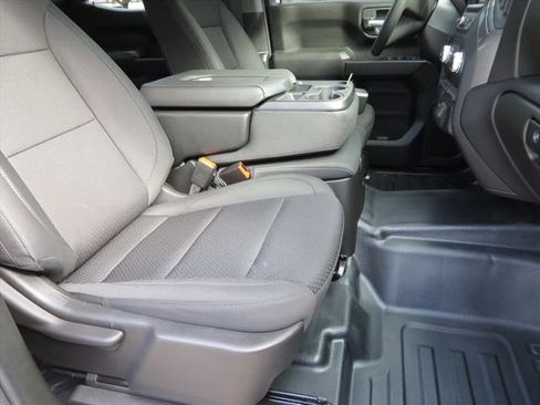 Used 2026 GMC Sierra 1500 Pro w/ Pro Value Package image 10