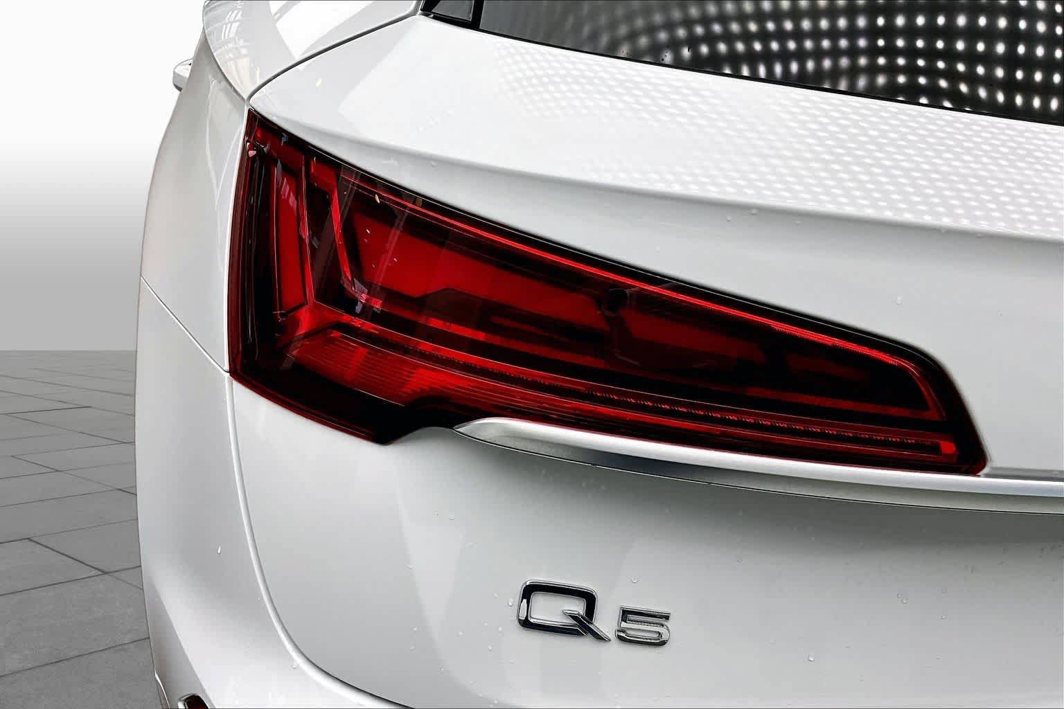 Certified 2024 Audi Q5 2.0T Premium Plus w/ Premium Plus Package AWD/4WD image 27