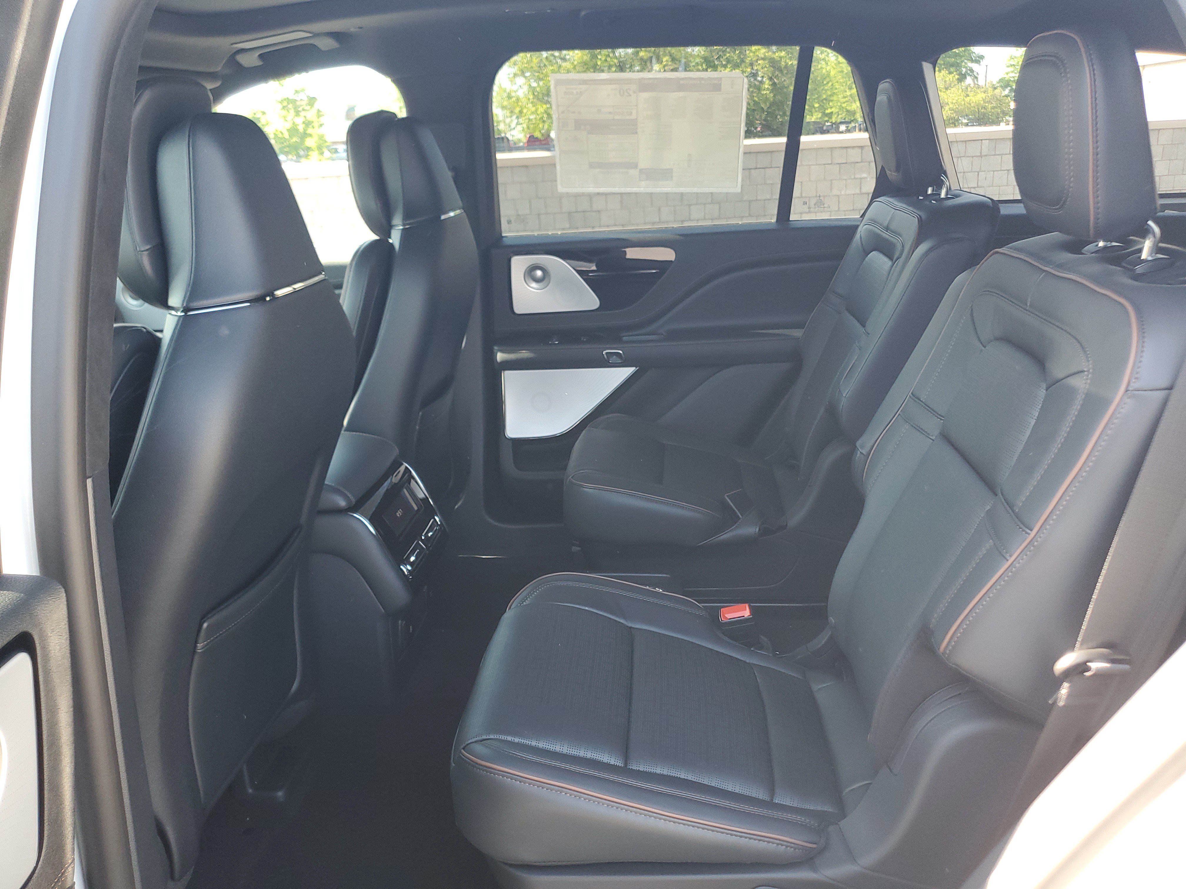 New 2026 Lincoln Aviator Black Label AWD/4WD image 23
