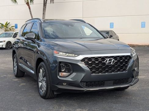 Used 2019 Hyundai Santa Fe Limited image 3