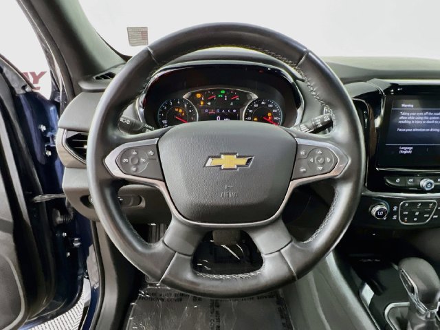 Used 2023 Chevrolet Traverse LT AWD/4WD image 12