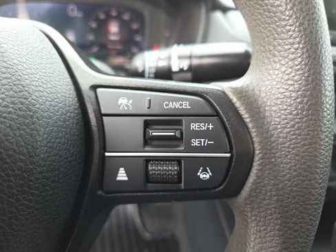 Certified 2023 Honda Accord LX image 33
