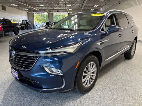 Used 2023 Buick Enclave Essence w/ Trailering Package, 5000 lbs. AWD/4WD image 3