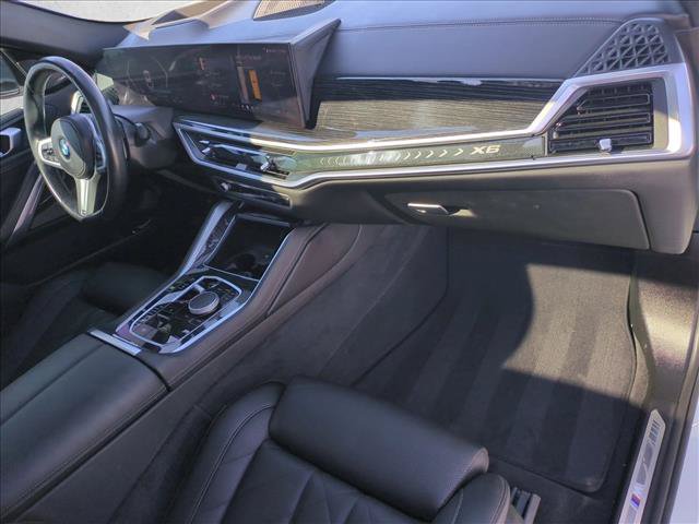 Used 2024 BMW X6 xDrive40i w/ Premium Package AWD/4WD image 23