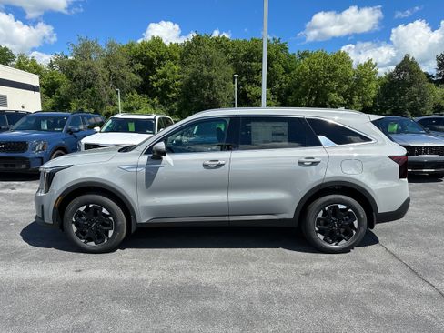 New 2026 Kia Sorento S AWD/4WD image 8