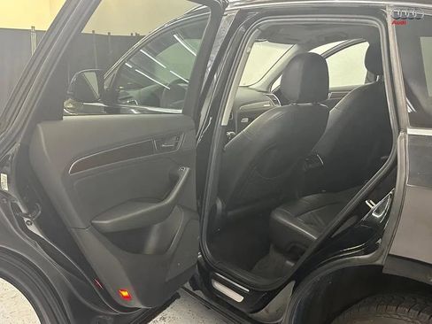 Used 2013 Audi Q5 2.0T Premium Plus w/ Premium Plus Pkg image 11