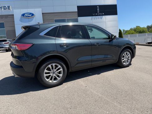 Used 2022 Ford Escape SE w/ Convenience Package FWD image 19