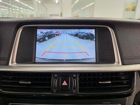 Used 2019 Kia Optima S FWD image 17