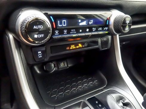 Certified 2024 Toyota RAV4 XLE image 21