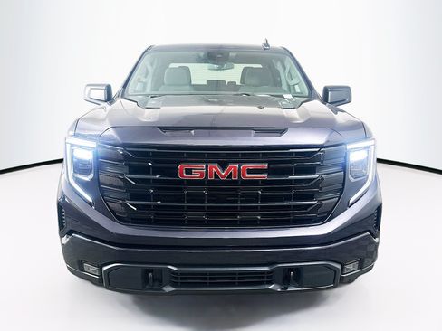 Used 2025 GMC Sierra 1500 Elevation AWD/4WD image 2