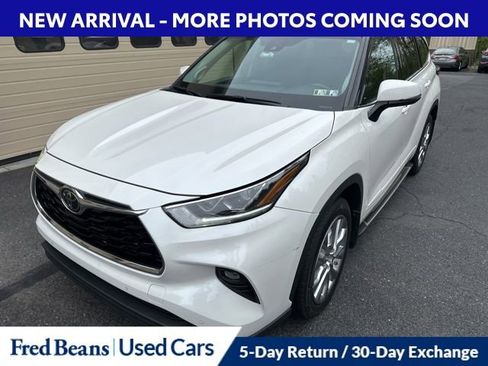 Used 2020 Toyota Highlander Limited w/ Protection Package #3 AWD/4WD image 1