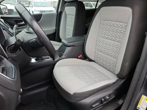 Used 2022 Chevrolet Equinox LT image 13