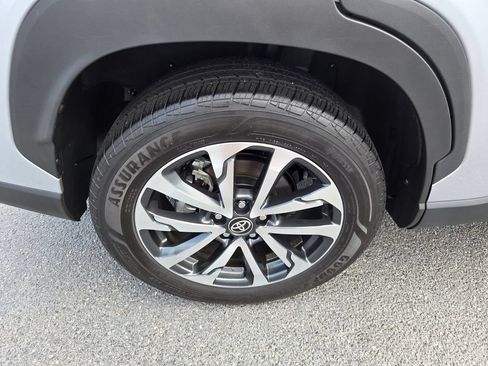 Certified 2023 Toyota Corolla Cross XLE FWD image 14