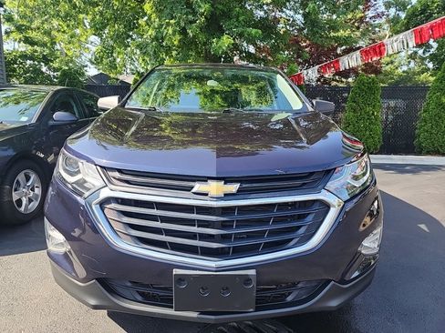 Used 2020 Chevrolet Equinox LS w/ LS Convenience Package FWD image 5