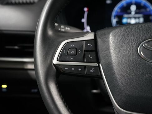 Used 2024 Toyota Grand Highlander XLE image 14
