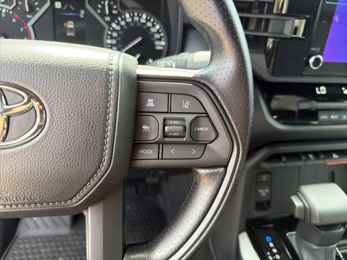 New 2026 Toyota Tundra SR image 31