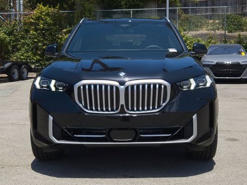 New 2026 BMW X5 sDrive40i w/ Parking Assistance Package RWD image 3