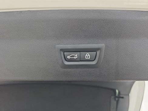 Used 2021 BMW X4 xDrive30i w/ Premium Package image 36