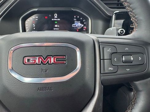 Used 2024 GMC Sierra 1500 AT4 w/ Technology Package AWD/4WD image 28