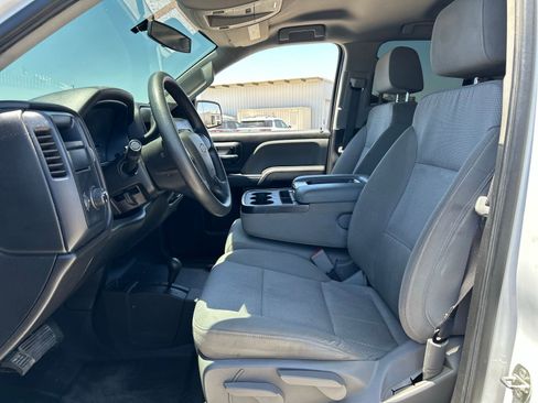 Used 2019 Chevrolet Silverado 1500 Custom AWD/4WD image 14