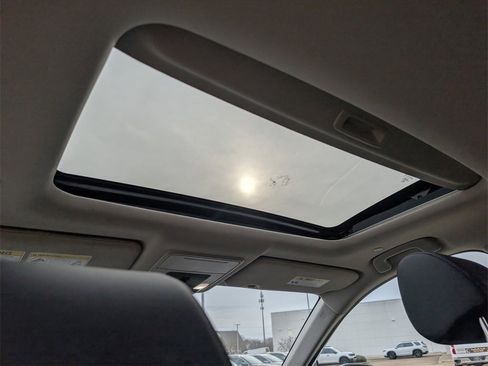 Used 2024 Honda CR-V EX-L image 28