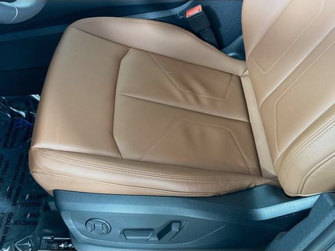 Certified 2024 Audi Q3 2.0T Premium Plus AWD/4WD image 13