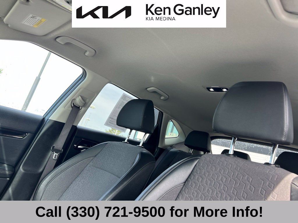 Certified 2024 Kia Seltos S AWD/4WD image 41