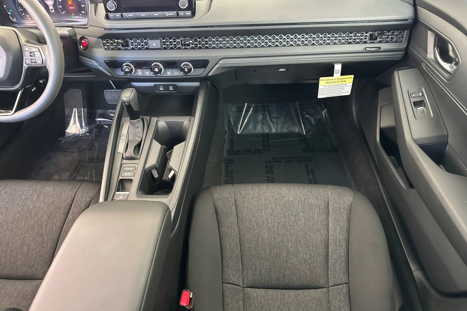 Certified 2025 Honda Accord LX image 29