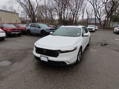Certified 2024 Honda Accord EX image 1