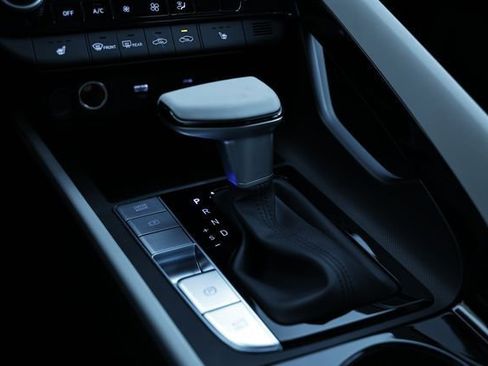 New 2026 Hyundai Elantra Limited image 16