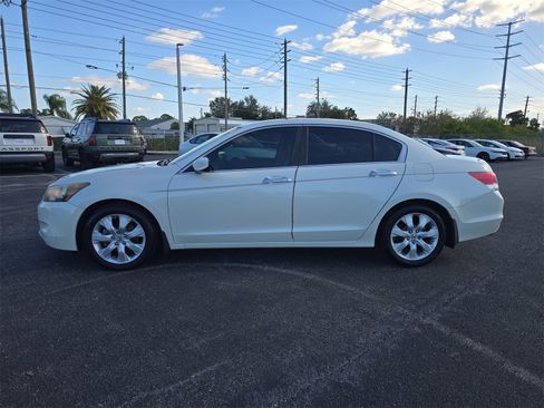 Used 2010 Honda Accord EX-L image 6