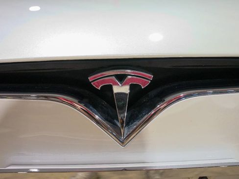 Used 2019 Tesla Model S 100D AWD/4WD image 21