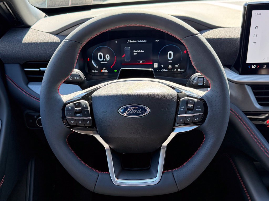 New 2027 Ford Explorer ST-Line AWD/4WD image 8