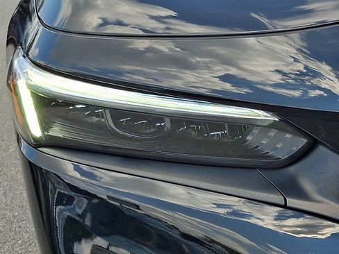 Used 2023 Honda Civic Touring image 9