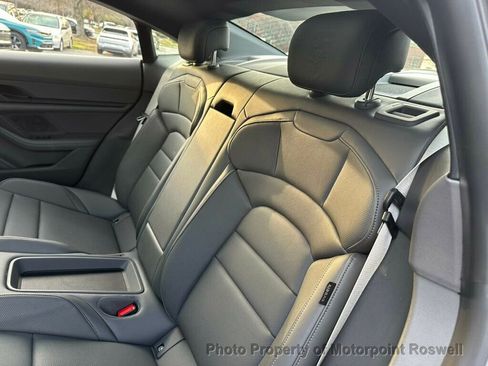 Used 2024 Porsche Taycan image 25