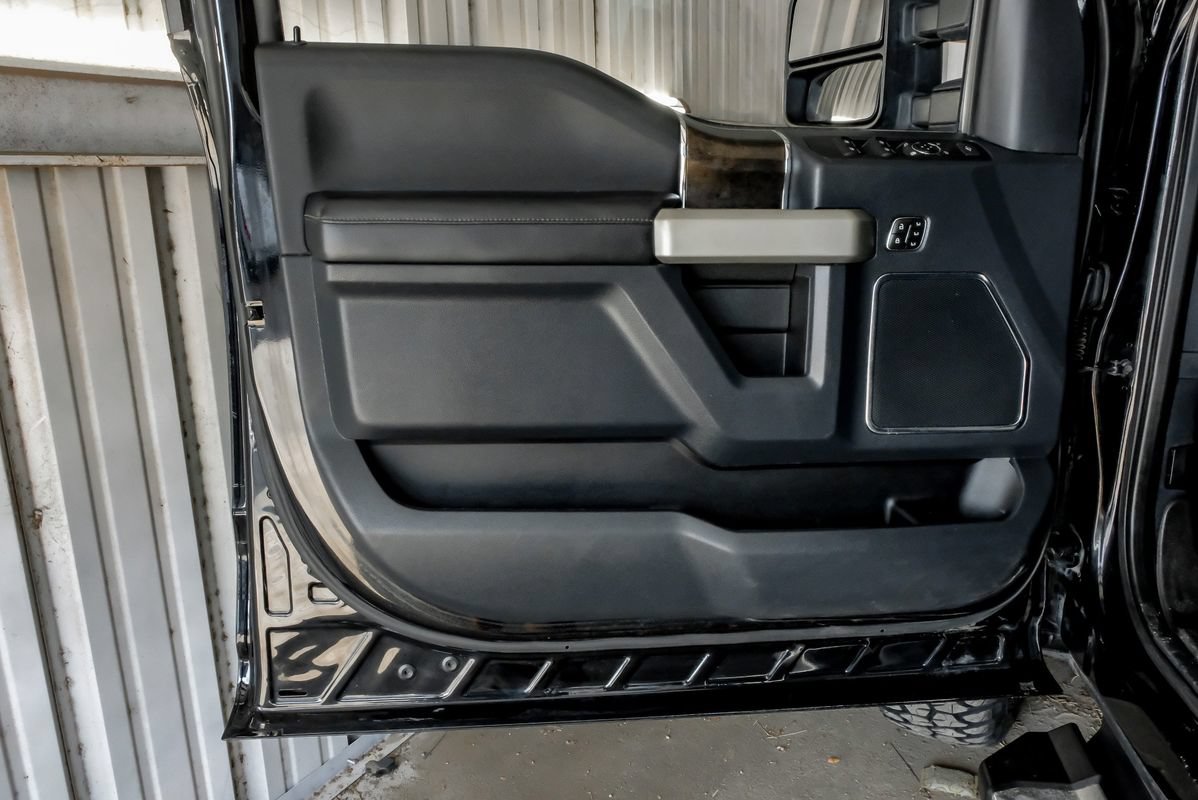 Used 2022 Ford F350 Lariat w/ Lariat Ultimate Package AWD/4WD image 43