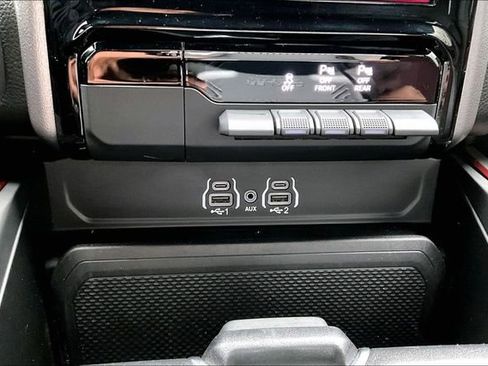 Used 2025 RAM 1500 Rebel image 23
