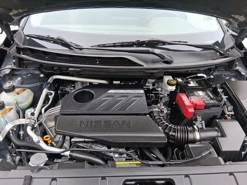 Used 2023 Nissan Rogue S AWD/4WD image 20
