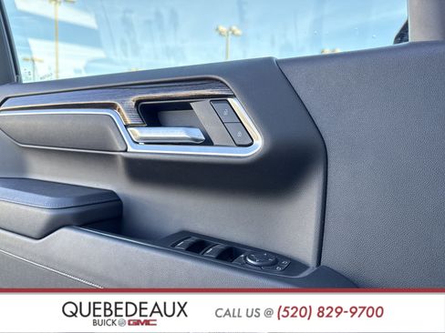 Used 2025 GMC Sierra 1500 Elevation w/ Elevation Premium Package image 13
