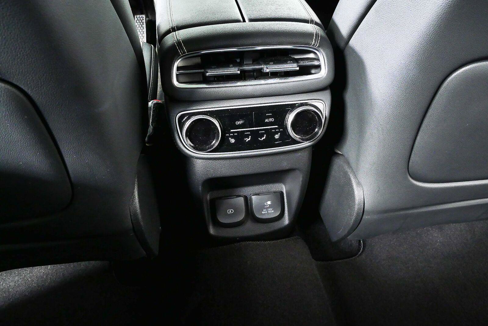 Used 2022 Genesis GV80 2.5T w/ Prestige Package 04 AWD/4WD image 22