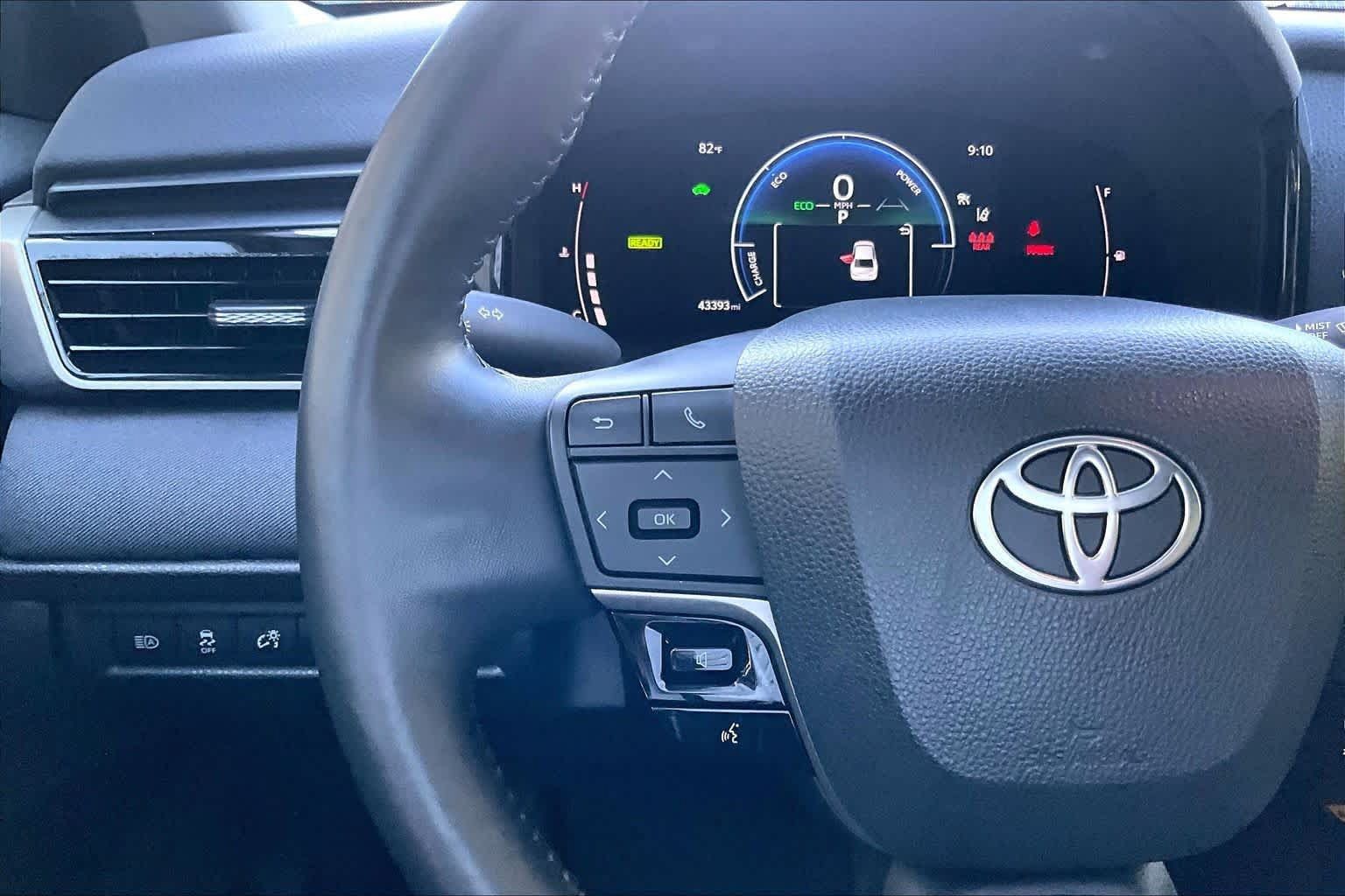 Used 2025 Toyota Camry LE w/ Convenience Package AWD/4WD image 46