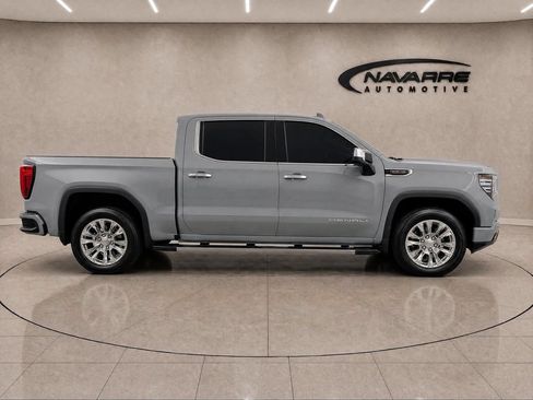 Used 2025 GMC Sierra 1500 Denali AWD/4WD image 8