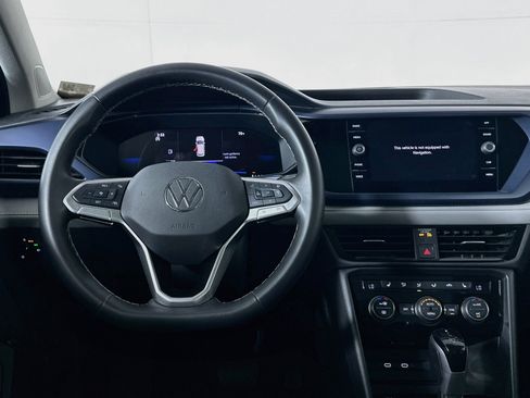 Used 2024 Volkswagen Taos SE FWD image 18