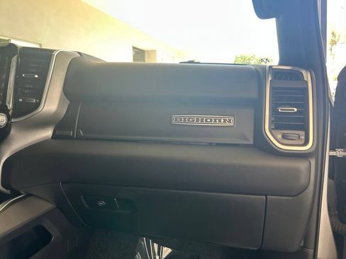 Used 2025 RAM 1500 Big Horn AWD/4WD image 27