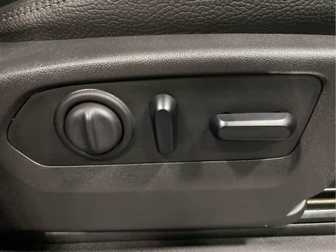 Used 2019 GMC Sierra 1500 Denali w/ Denali Ultimate Package image 30