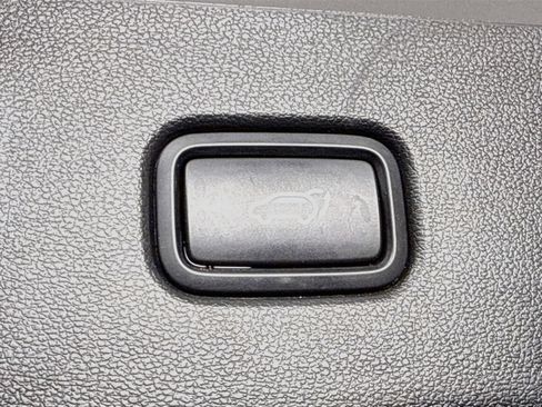 Certified 2022 Hyundai Tucson Limited AWD/4WD image 30